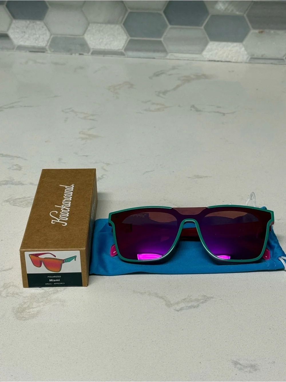 Polarized 
